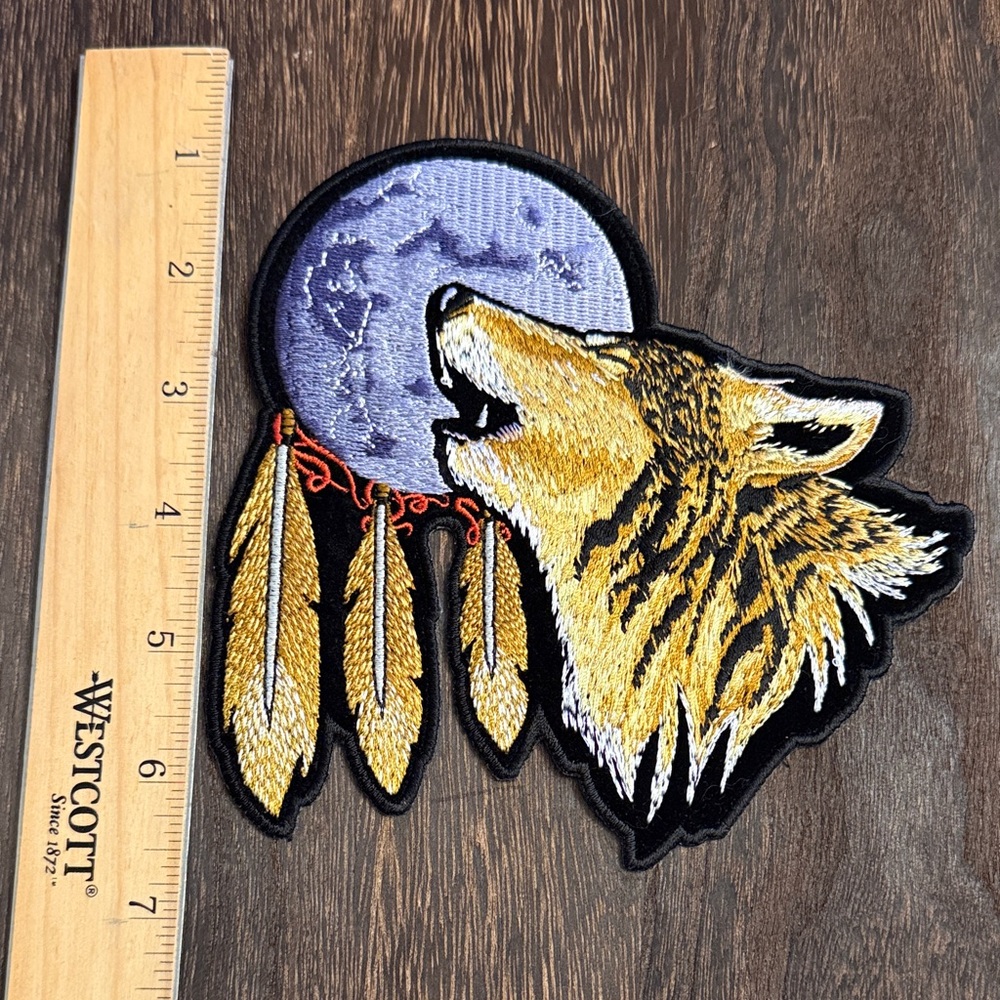 Patch Wolf And Moon Embroidered Patch - image 2